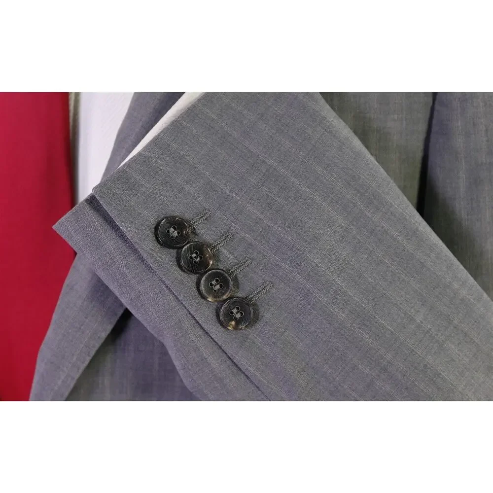 Gucci Tom Ford Era Light Gray Striped 2-Btn Wool Suit 36R
